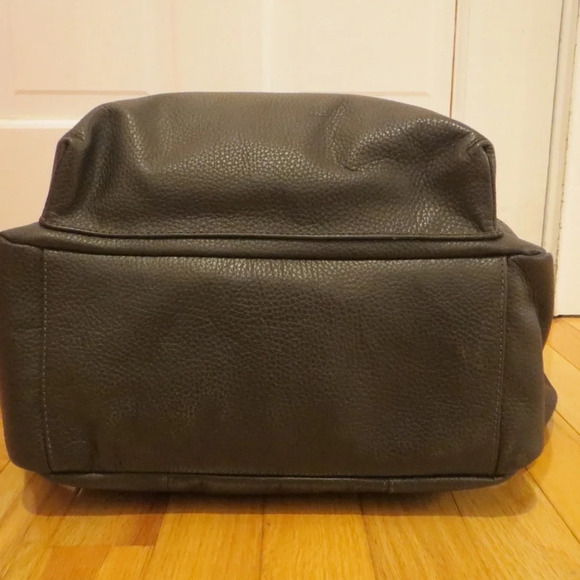 COLE HAAN WAYLAND BROWN LEATHER PEBBLED BACKPACK - Picture 7 of 8